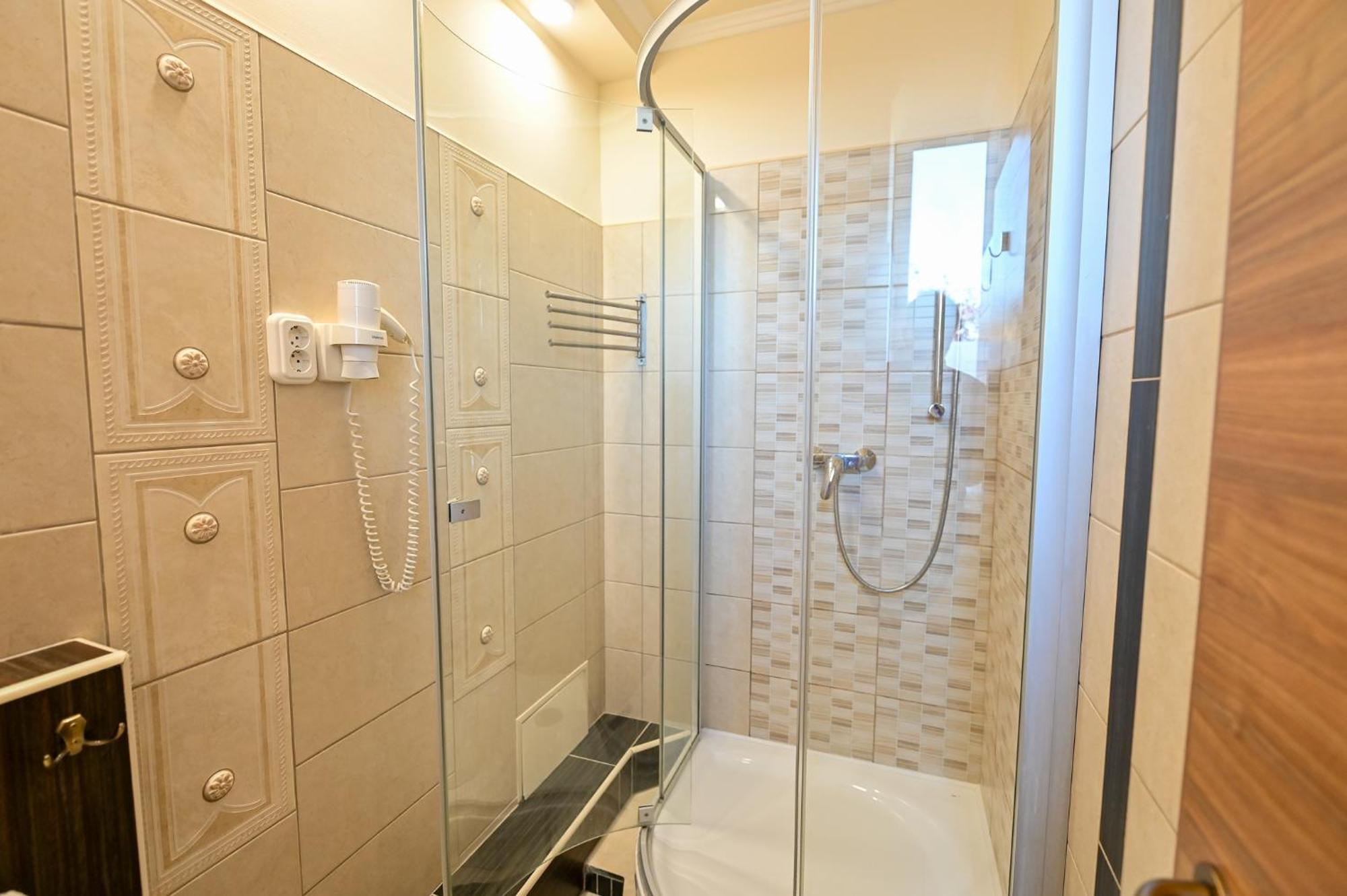 Bellavista 2 Apartman 埃格尔 外观 照片