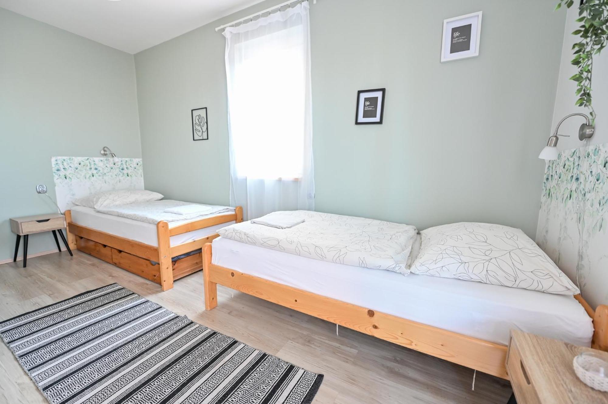 Bellavista 2 Apartman 埃格尔 外观 照片