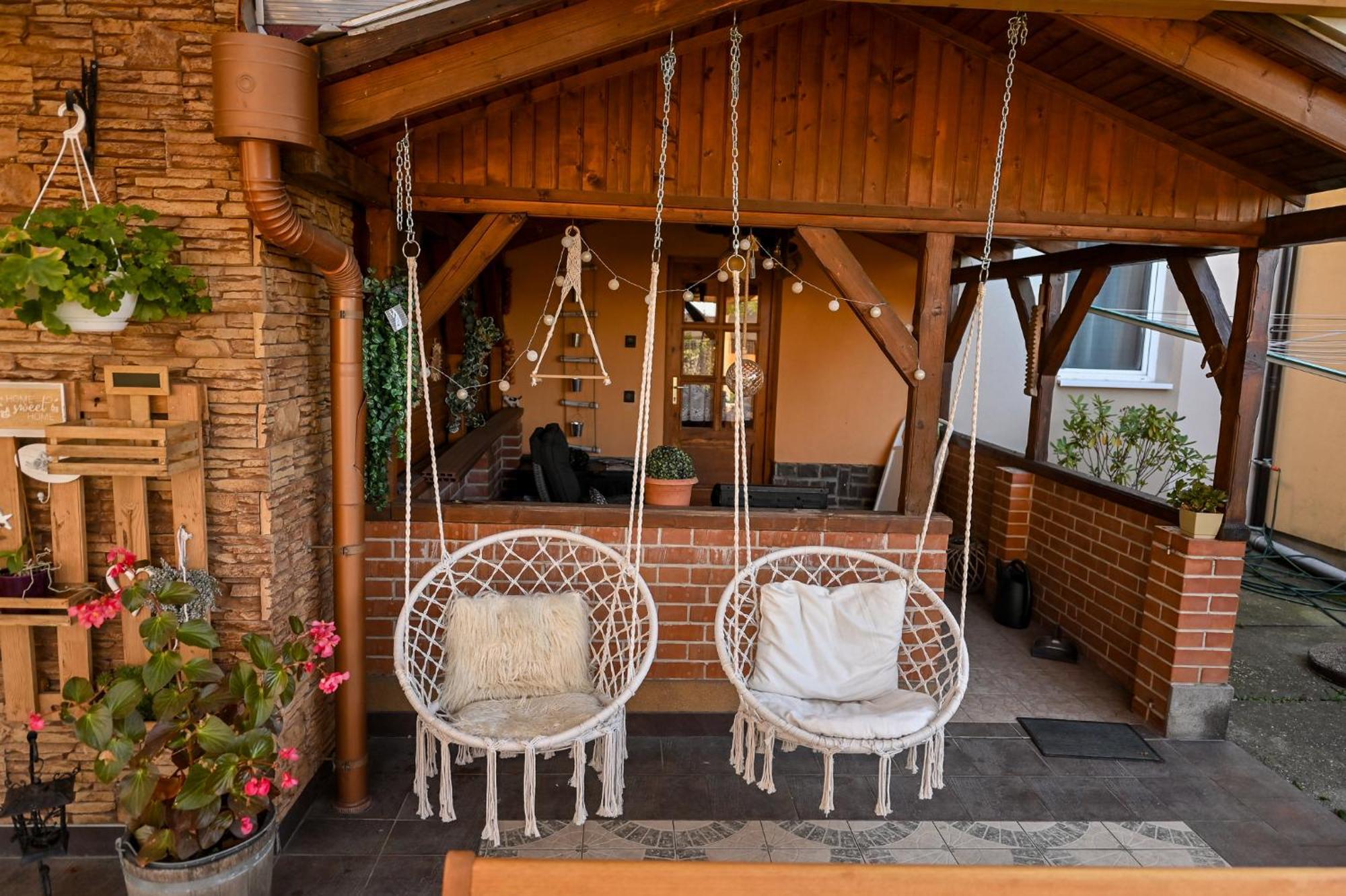 Bellavista 2 Apartman 埃格尔 外观 照片